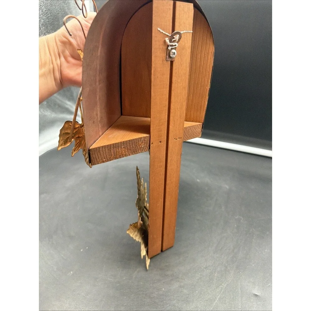 Vintage HOMCO Home Interiors Copper & Wood Mailbox Shelf With Brass Leaves